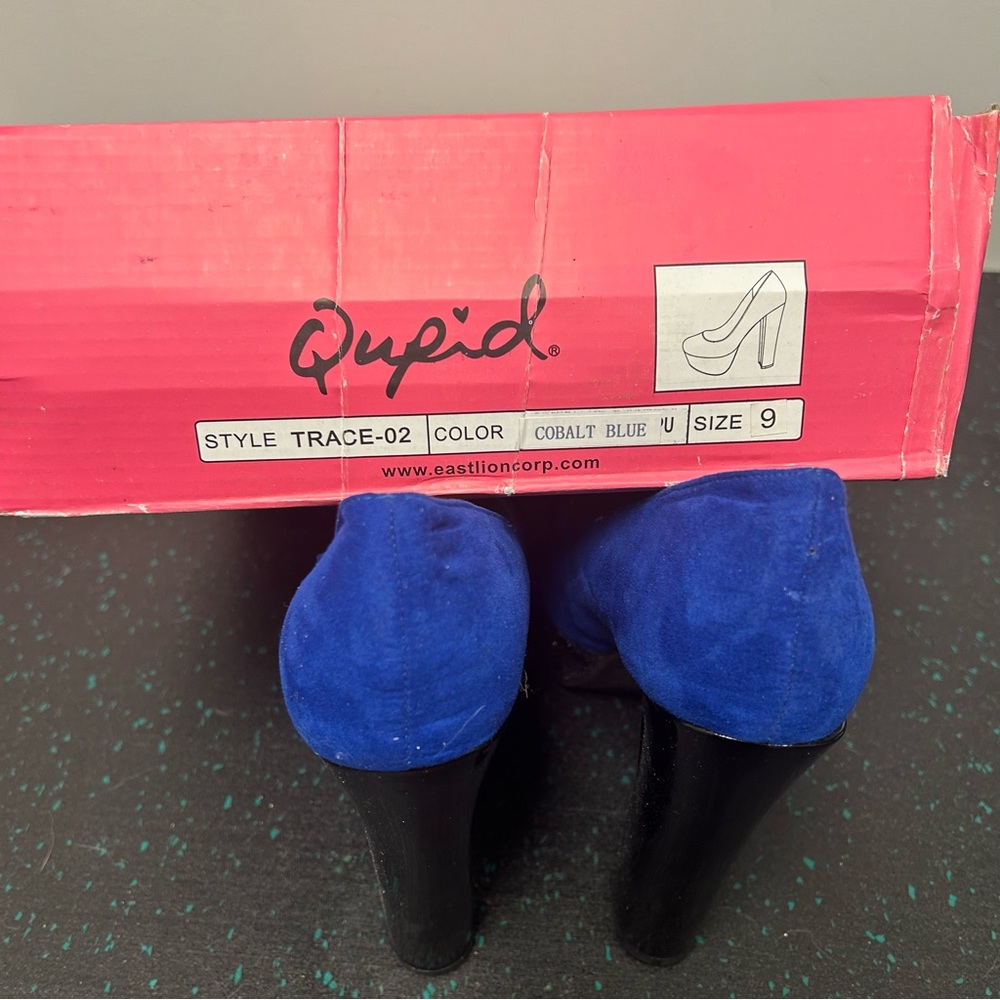 Qupid Cobalt Blue and Black Chunky Heels , Size 9 - Picture 6 of 6